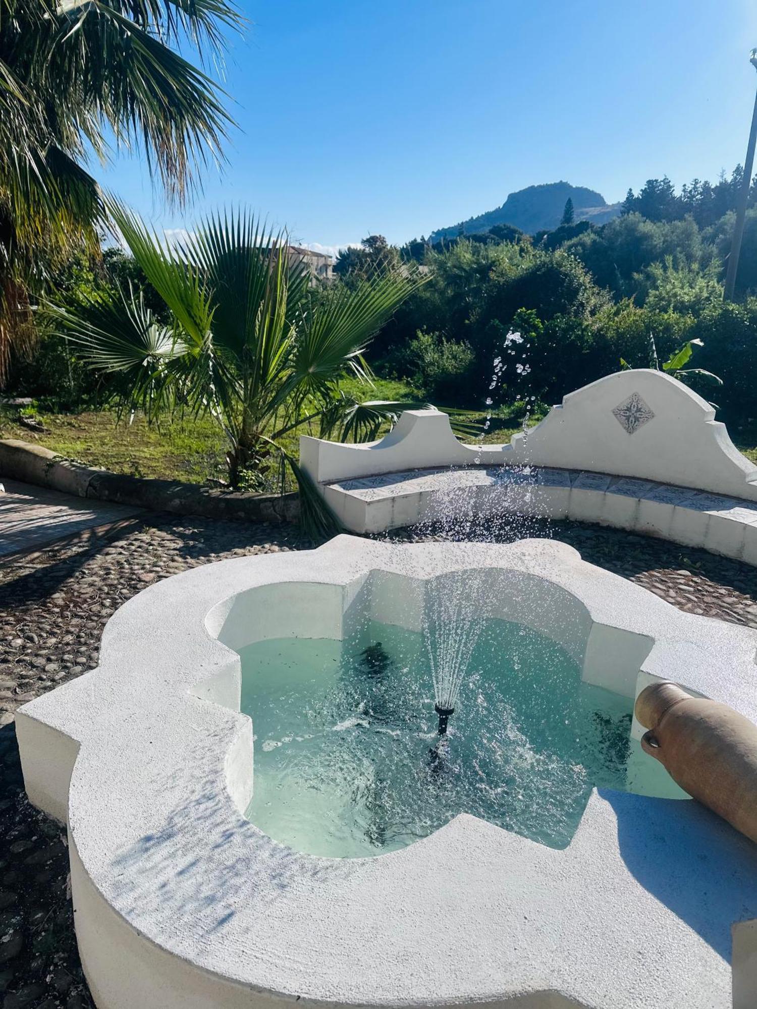 Villa Tiche チェファル エクステリア 写真